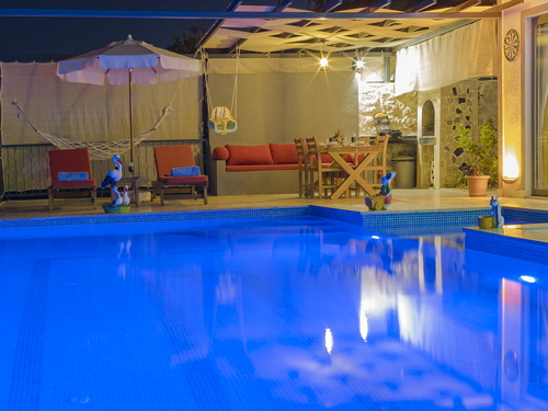  gece  -  Kasım
  | Kalkan İslamlar'da Jakuzili ve Isıtmalı Havuzlu Romantik Villa Tatili